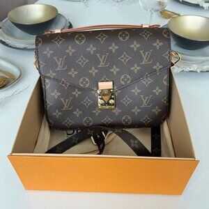 Louis Vuitton Pochette Metis bag